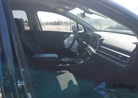 2024 Kia Sportage Lx z USA, uszkodzony, nr VIN KNDPU3DF3R7268063